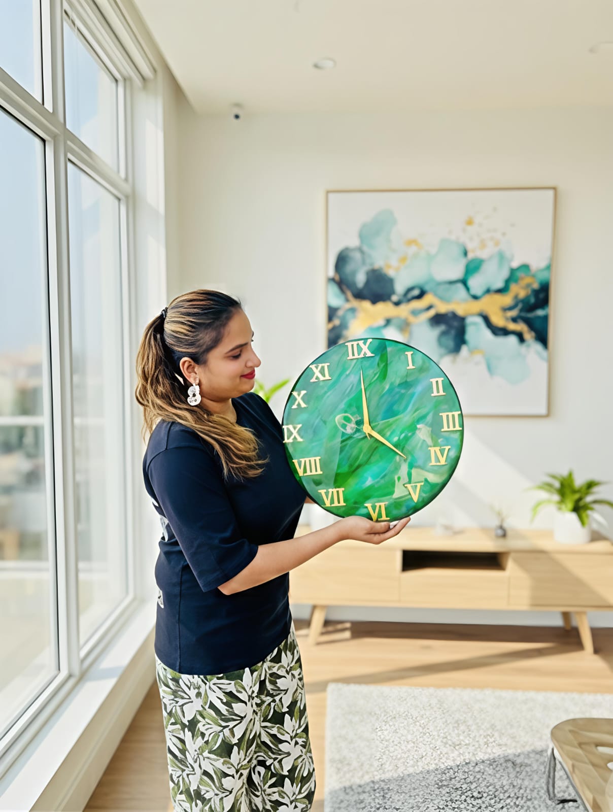 Jungle Green Luxury Resin Wall Clock - Image 3